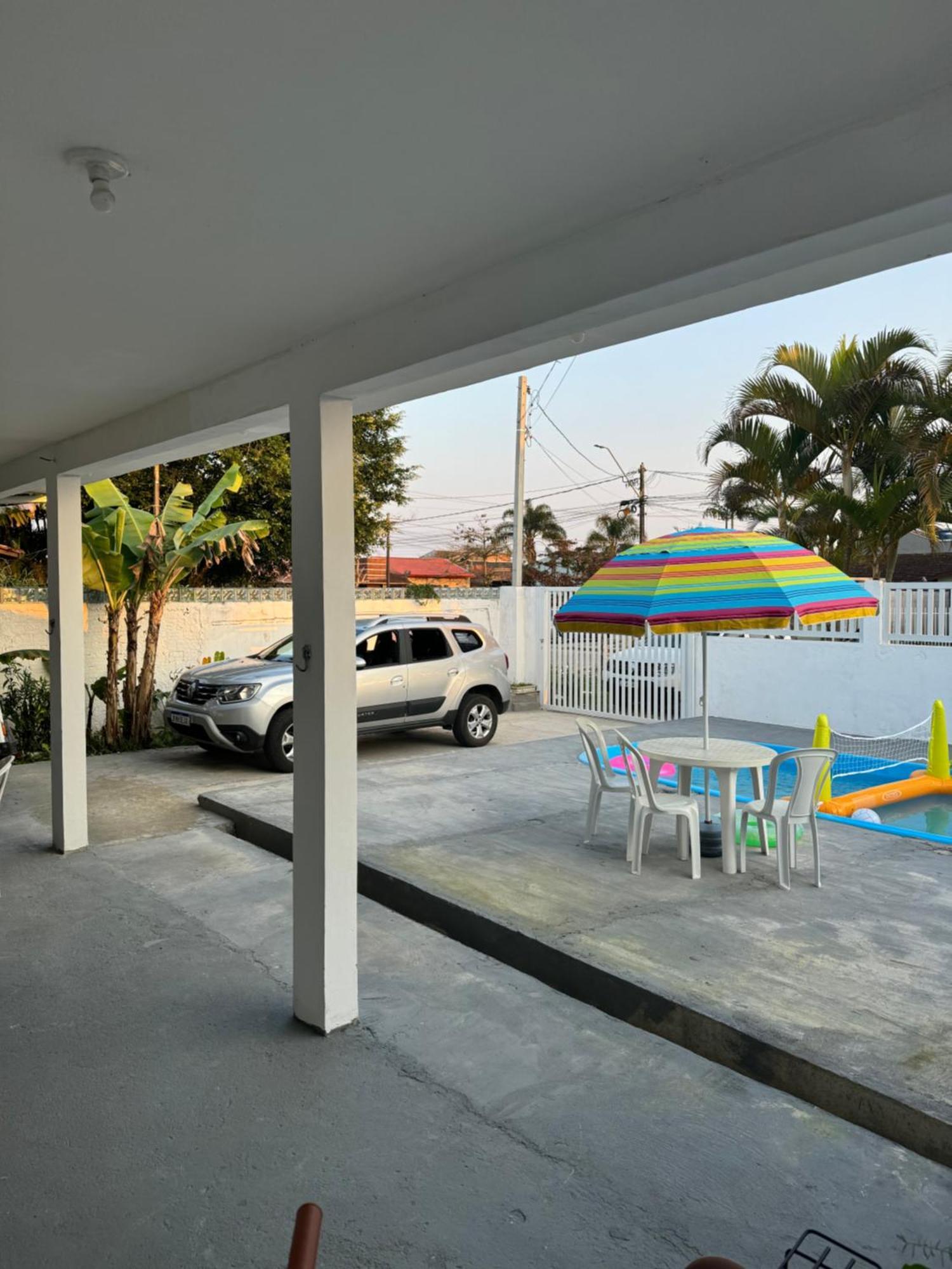 Casa Em Com Piscina *